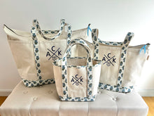 ACK 4170 Small Floral Block Canvas Tote