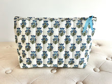 ACK 4170 Floral Block Clutch