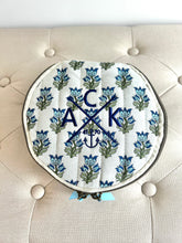 ACK 4170 Floral Block Round Case