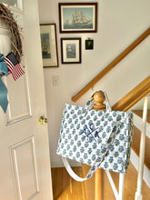 ACK 4170 Floral Block Tote