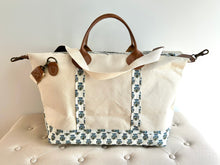 ACK 4170 Floral Block Canvas Weekender