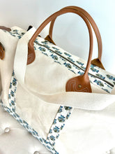 ACK 4170 Floral Block Canvas Weekender