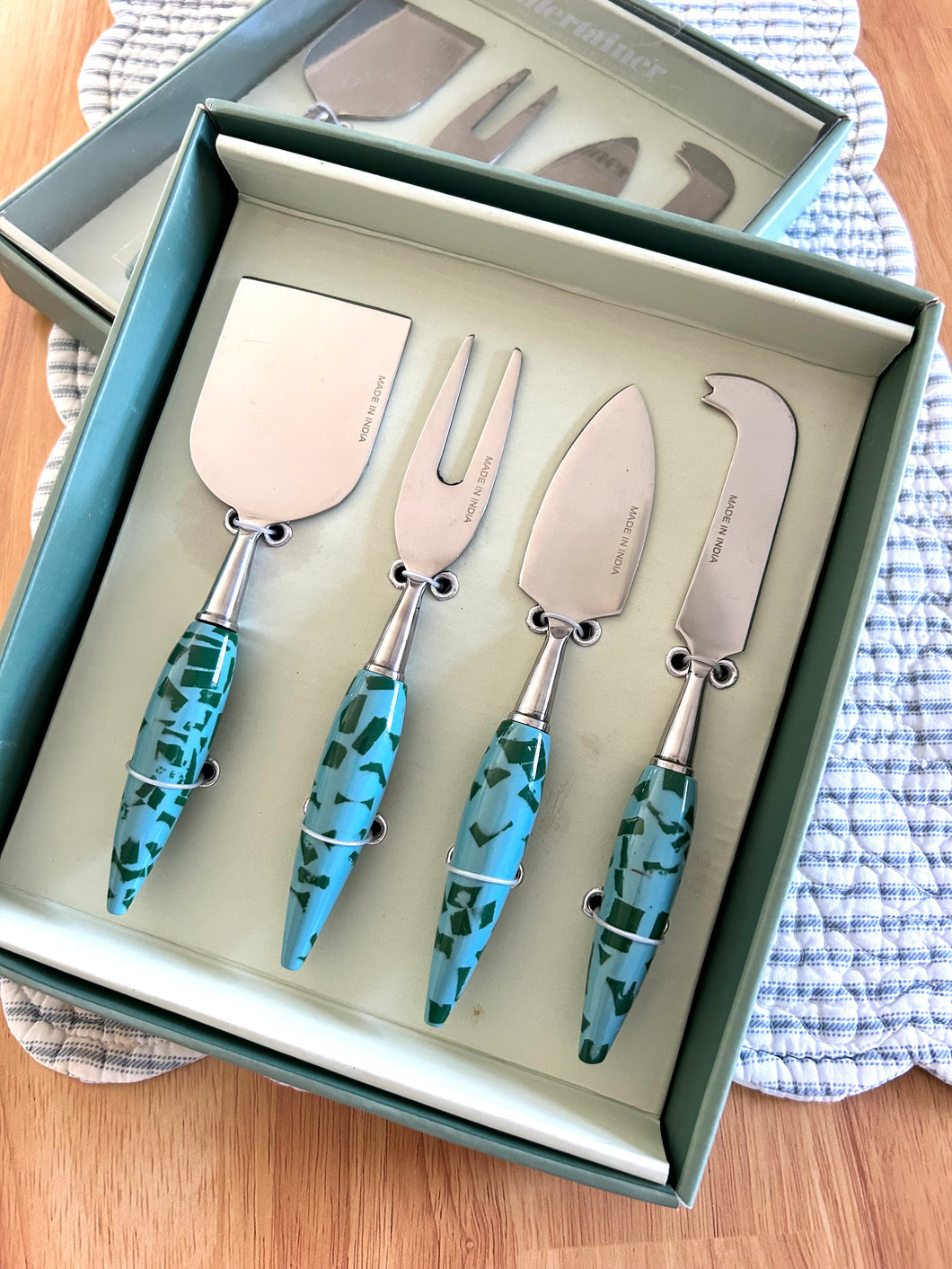 4 Piece Cheese Knife Set