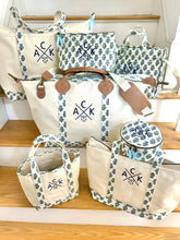 ACK 4170 Floral Block Canvas Weekender