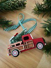 ACK 4170 Wooden Firetruck Ornament