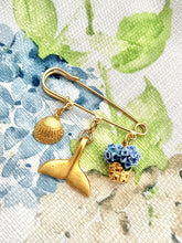 Gold Scallop / Whale Tail / Blue Hydrangea Golden Basket Brooch Pin