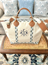 ACK 4170 Floral Block Canvas Weekender