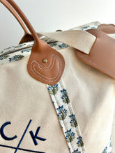 ACK 4170 Floral Block Canvas Weekender