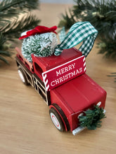 ACK 4170 Wooden Firetruck Ornament