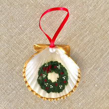 Hand-Painted Scallop Shell Christmas Wreath Glass Ornament