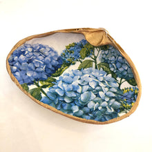 Blue Hydrangea Medium Clam Shell Dish