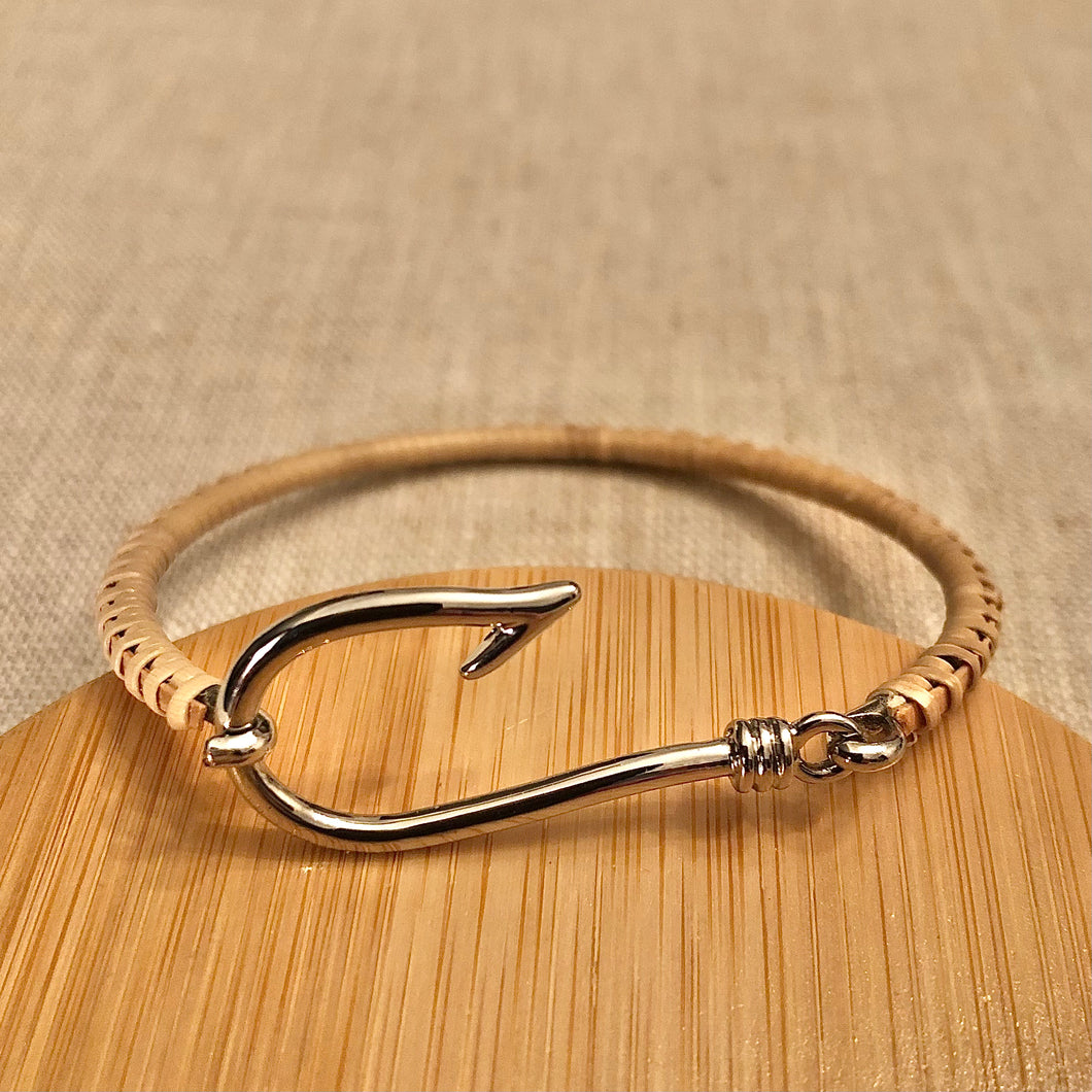 Fish 2025 hook bracelet